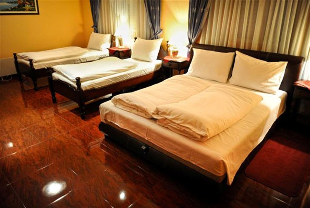 Hotel Evropa Подгорица Екстериор снимка